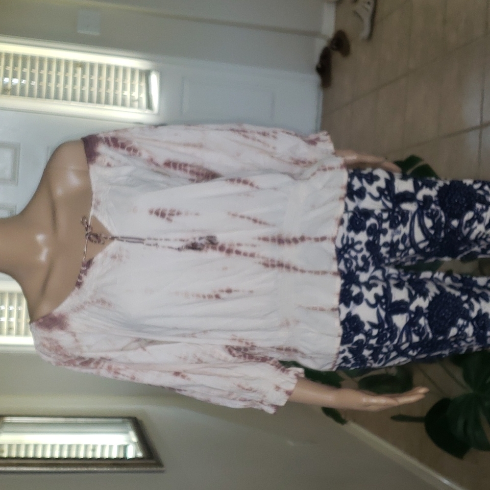 Bandolino blu m off shoulder tie dye smocked waist & arm bands